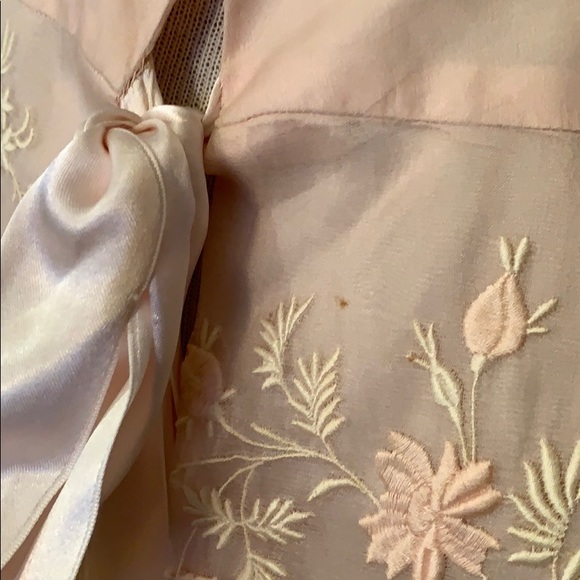 Vintage chiffon liseuse (worn over nightgown) - Picture 3 of 5